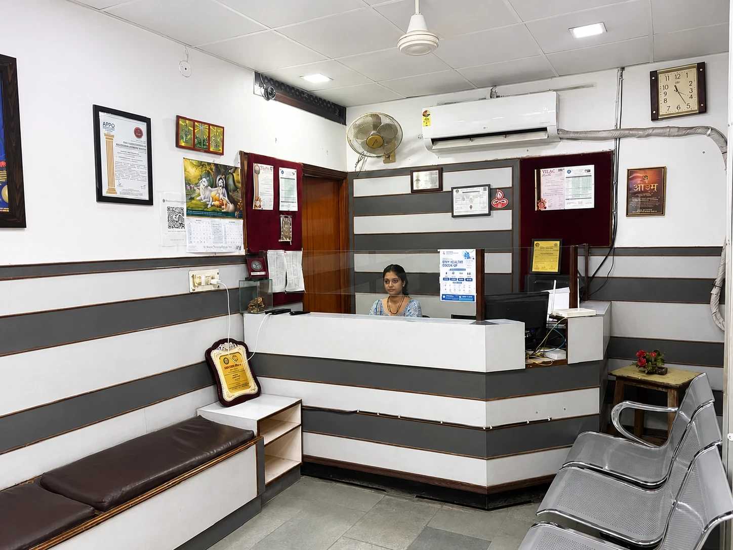 Faridabad Diagnostic Centre reception